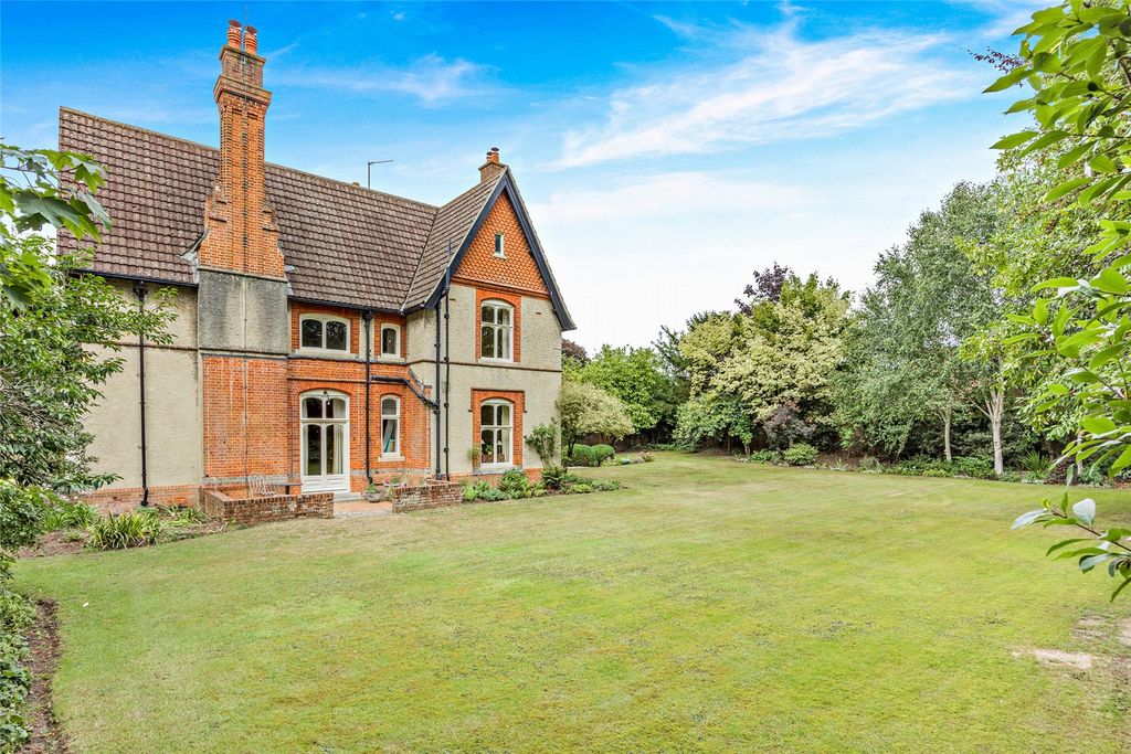Additional image 22 of 6 bed detached house for saleDonnington, Newbury, Berkshire RG14