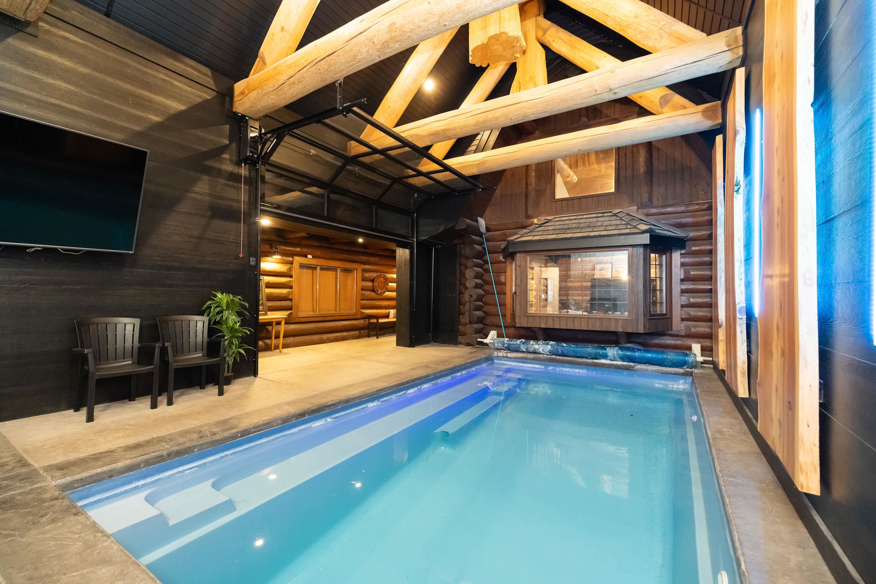 Additional image 2 of 46492 Valleyview Road, Chilliwack, BC, V2R 5M8