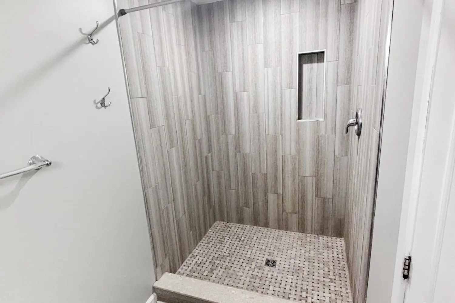 Additional image 7 of 201 Hanmer Street