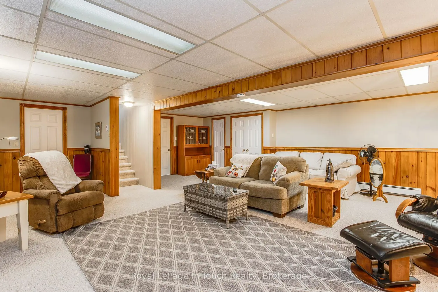 Additional image 16 of 19 Maplegate Road