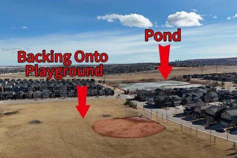 Additional image 8 of 51 Evansglen Court NW, Calgary, AB, T3P 0P2