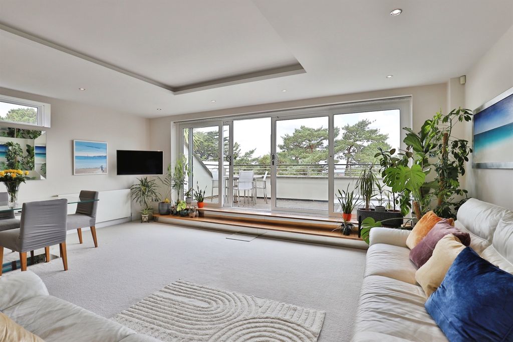 Additional image 22 of 3 bed maisonette for saleSeacombe Road, Poole BH13