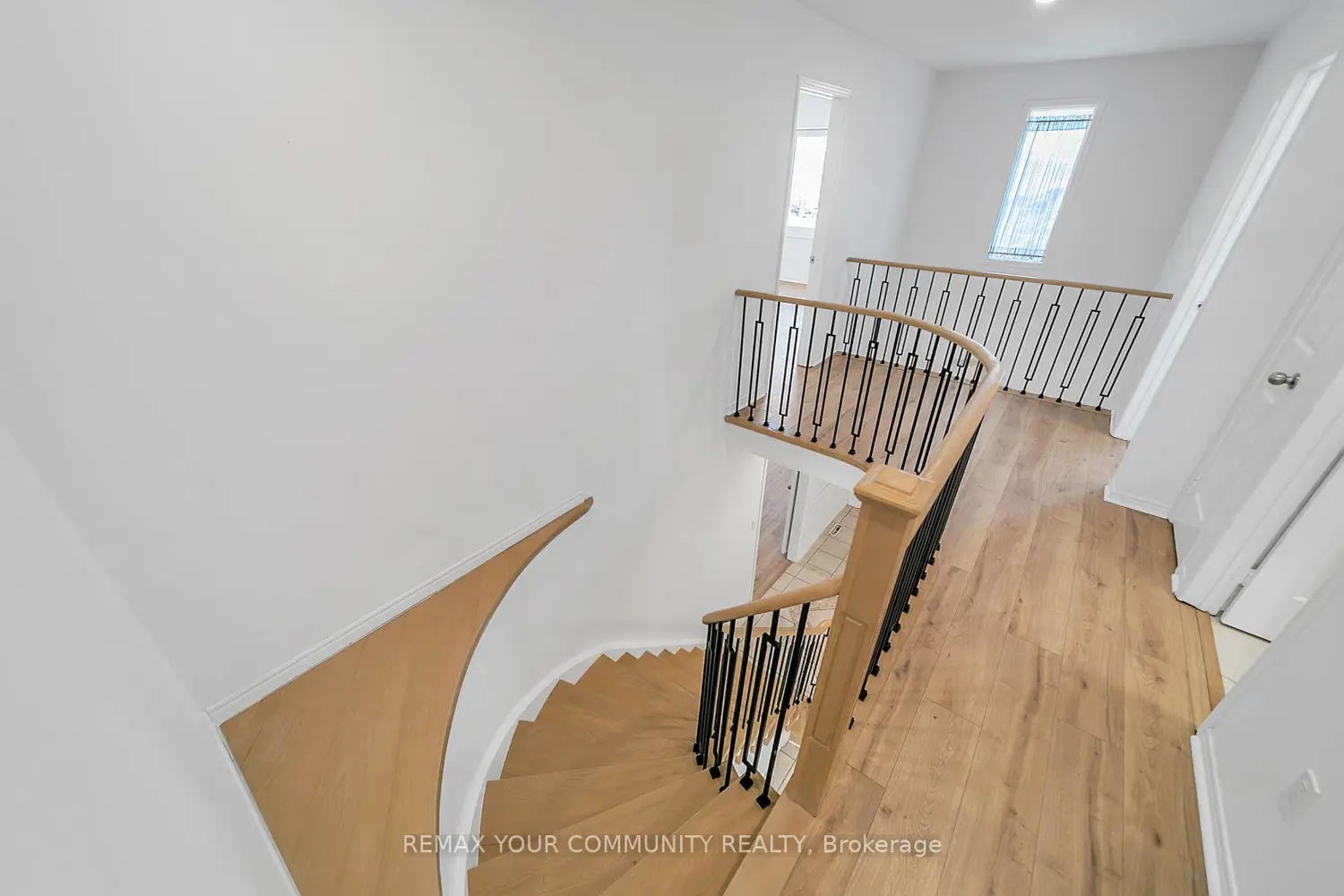 Additional image 10 of 391 Hickling Trail