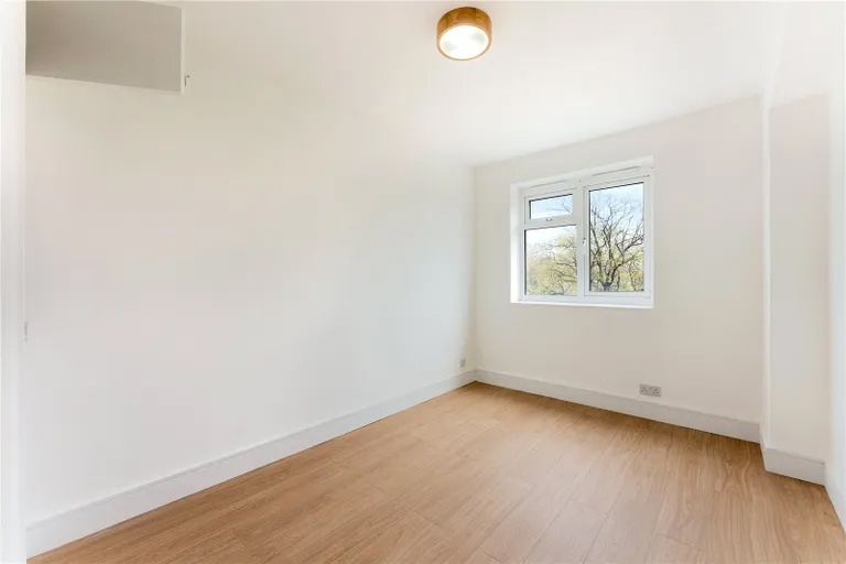 Additional image 10 of 2 Bed Flat, Lansdowne Drive, E8, N1 7GU