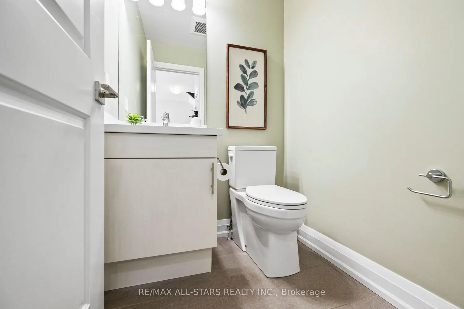 Additional image 11 of 85 Village Parkway