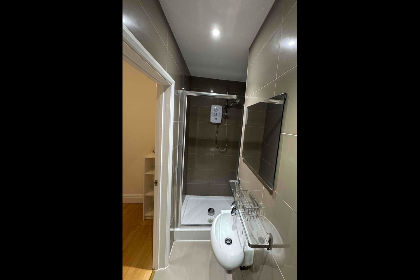 Additional image 9 of 2 Bed Flat, Brixton, SW9, N1 7GU