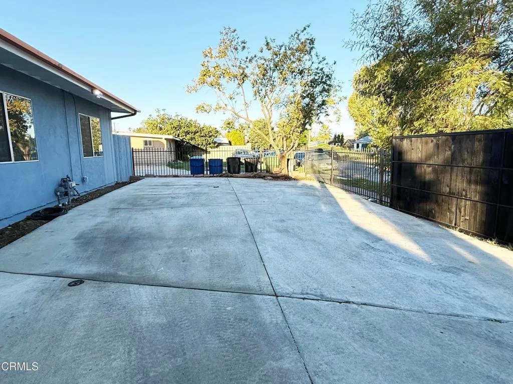 Additional image 6 of 18540 Arminta Street, Reseda, CA 91335