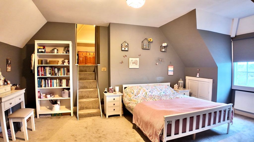 Additional image 32 of 6 bed semi-detached house for salePen-Rhiw Avenue, Oakdale NP12
