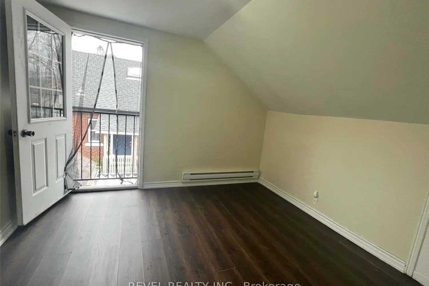 Additional image 15 of 45 Fairbanks Street