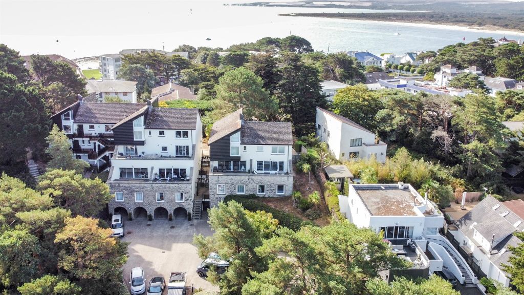 3 bed maisonette for saleSeacombe Road, Poole BH13