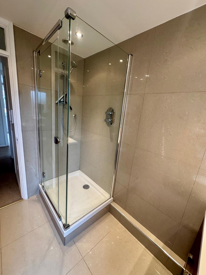 Additional image 14 of 2 Bed Flat, Kennet St, E1W, N1 7GU