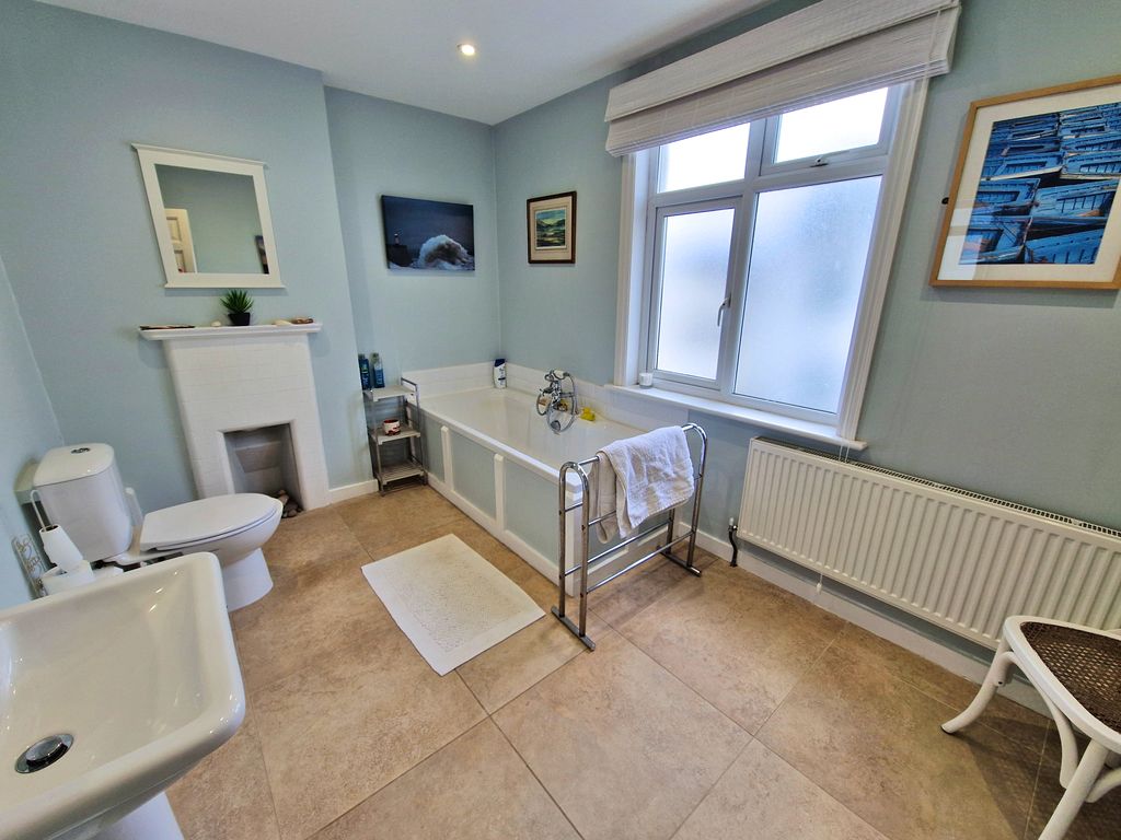Additional image 17 of 3 bed detached house for saleWest Drive, Porthcawl CF36
