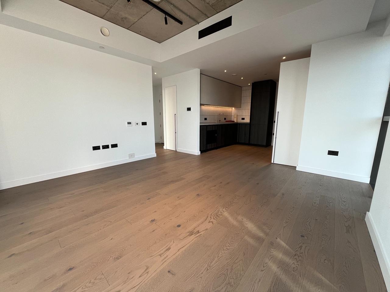 Additional image 7 of 1 Bed Flat, Deal Porters Way, SE16, N1 7GU