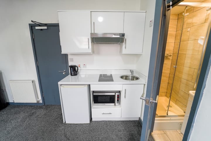 Additional image 2 of Studio Flat, Birmingham, B29, N1 7GU