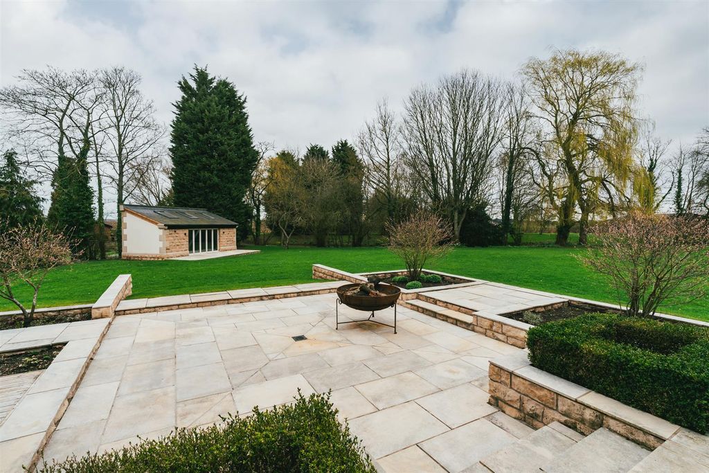 Additional image 36 of 5 bed detached house for saleManor Drive, Todwick, Sheffield S26