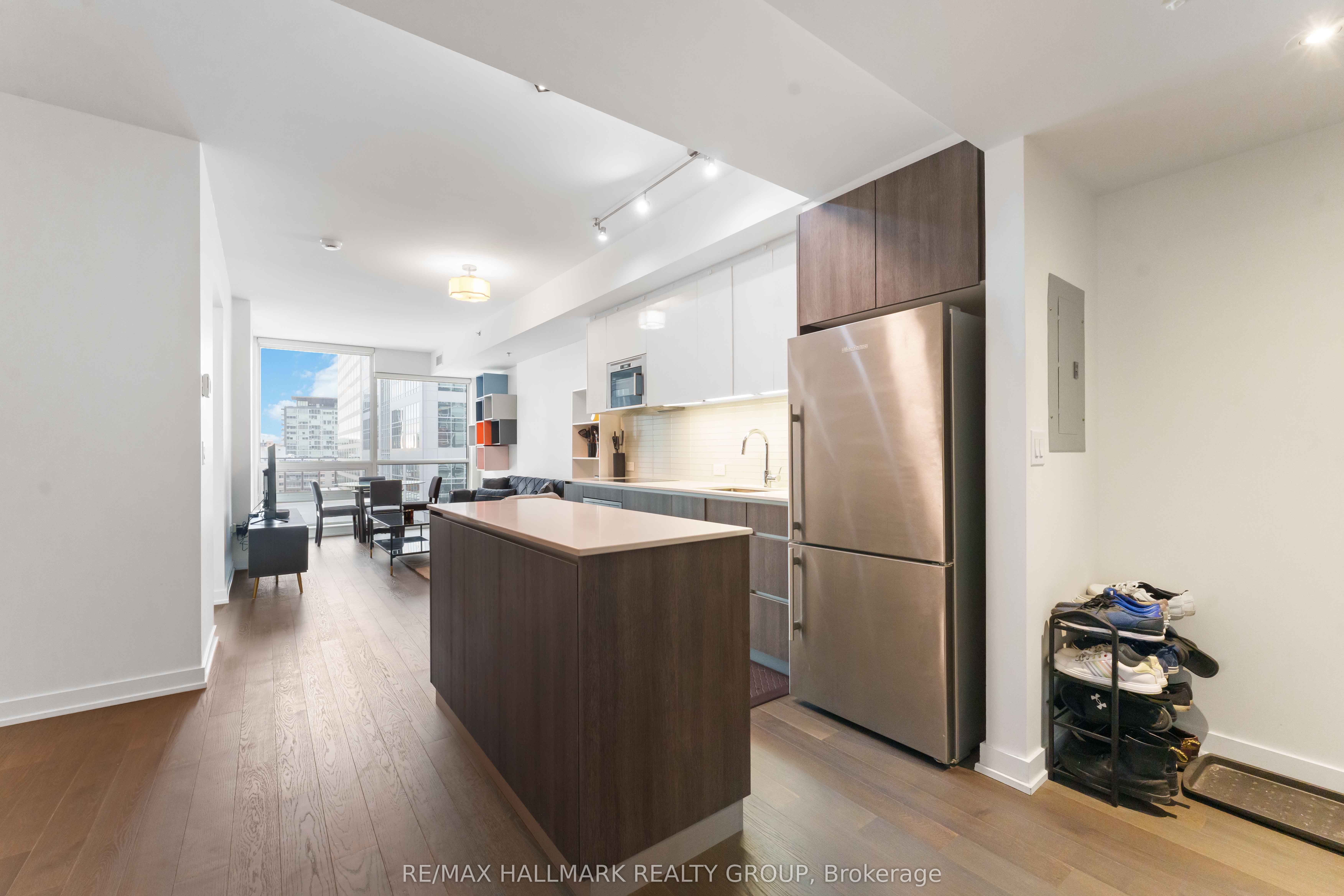 Additional image 2 of 801-199 Slater Street, Ottawa, ON, K1P 0A6