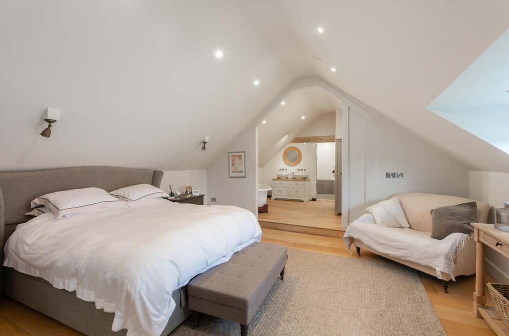 Additional image 10 of 6 bed detached house for saleLower Tockington Road, Tockington, Bristol BS32