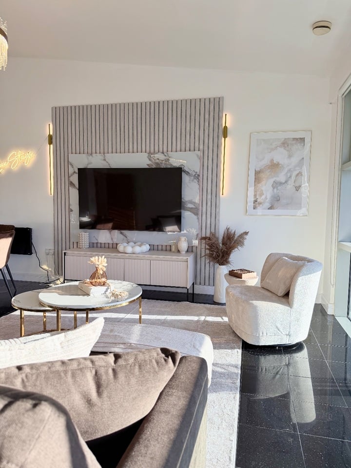 2 Bed Penthouse, Broderick Court, LS1, N1 7GU