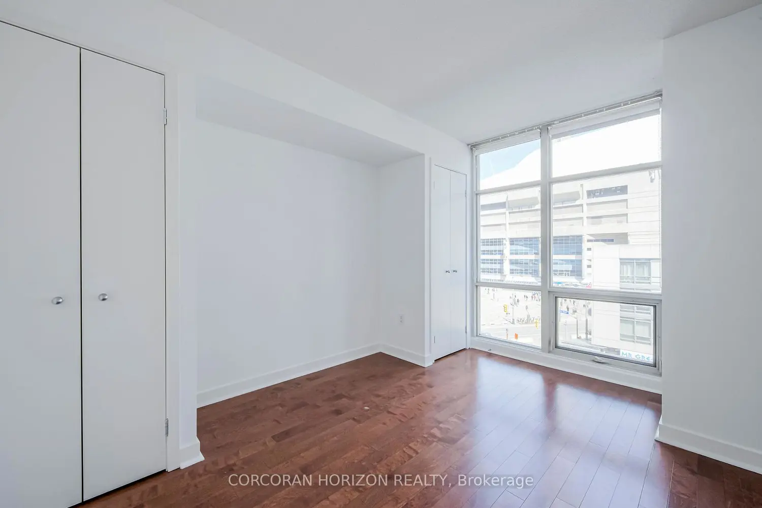 Additional image 11 of 10 Navy Wharf Court 609
