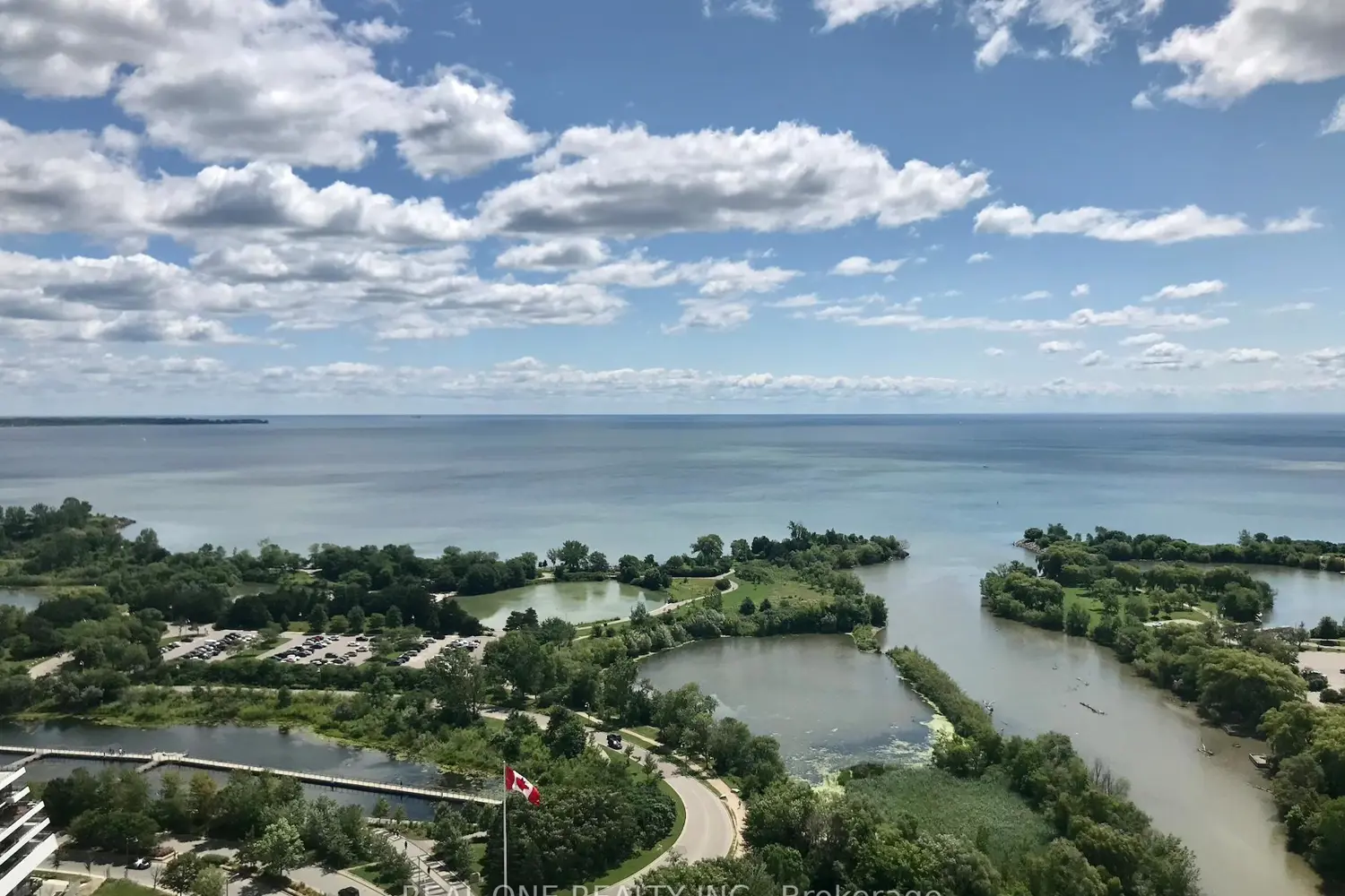 Additional image 7 of 2220 Lakeshore Boulevard 809