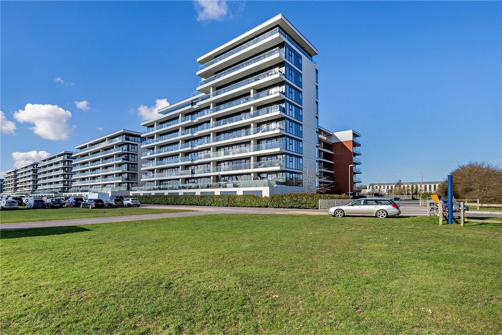 Additional image 6 of 2 bed flat for saleKingman Way, Newbury RG14