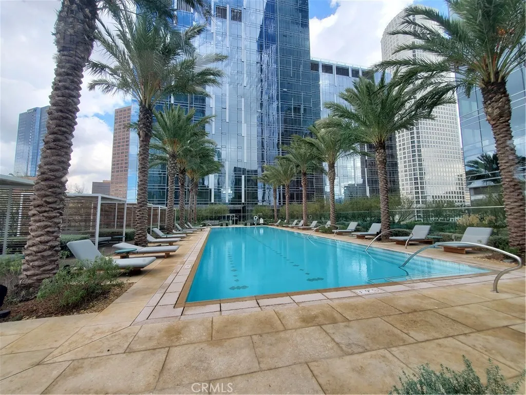 Additional image 7 of 877 Francisco Street Unit 521, Los Angeles, CA 90017