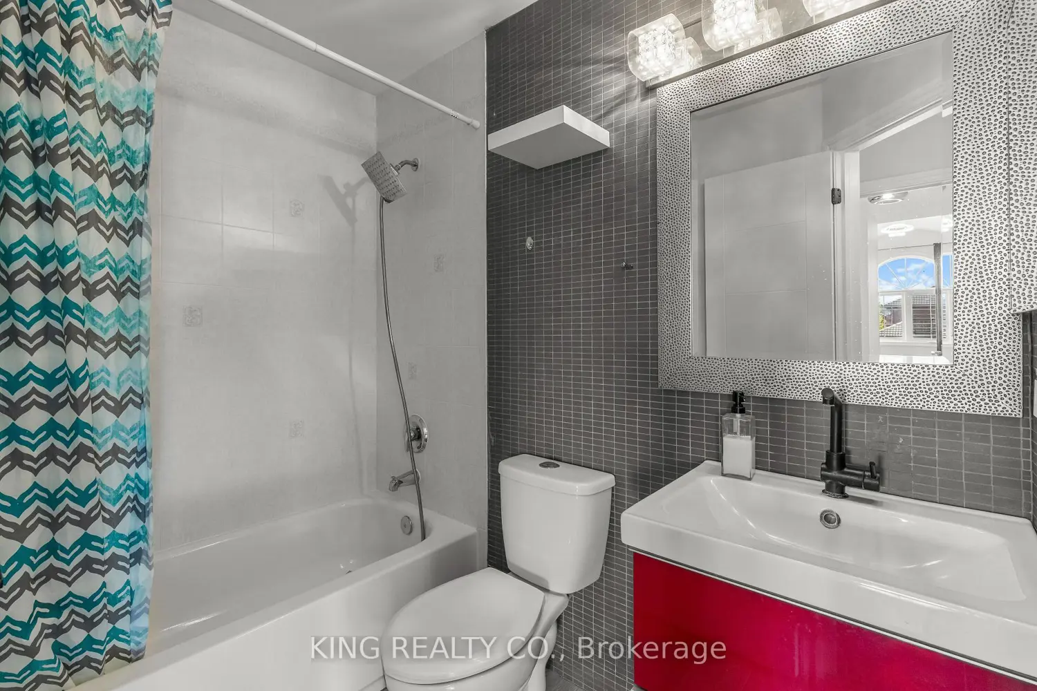 Additional image 10 of 1 Glenhill Drive