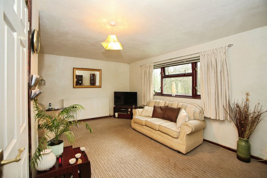 Additional image 3 of 2 bed flat for saleThe Crescent, Machen, Caerphilly CF83