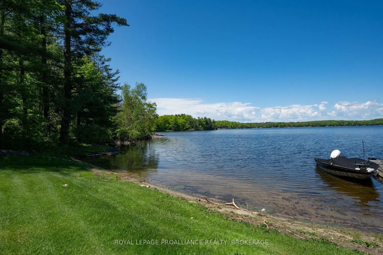 Additional image 4 of 1122 Gananoque Lake Road