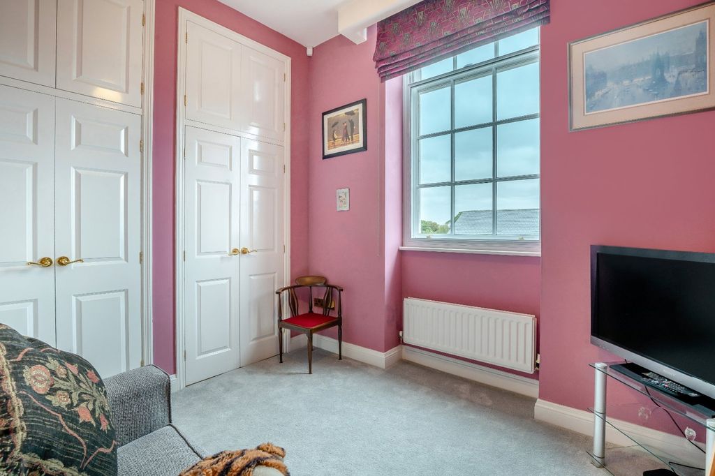 Additional image 9 of 3 bed flat for sale1761 Building, City Walls Road, Chester CH1