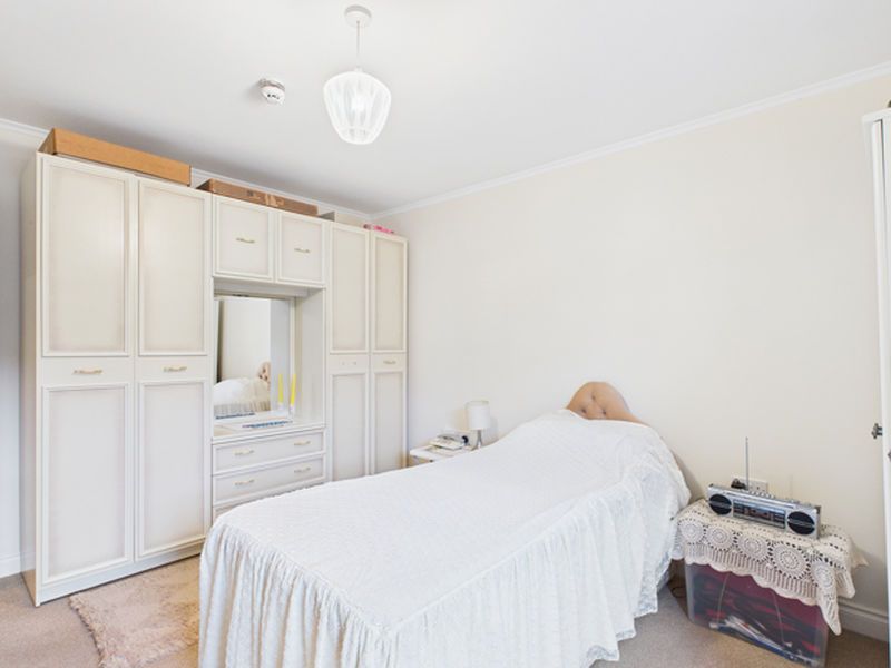 Additional image 7 of 2 bed flat for saleHafan Tywi, The Parade, Carmarthen SA31