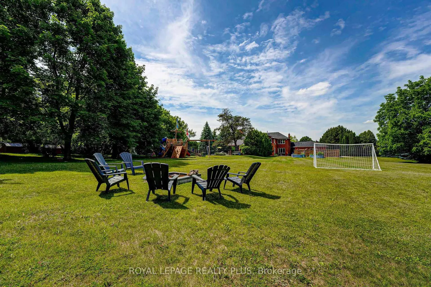 Additional image 5 of 5 Coates Hill Court