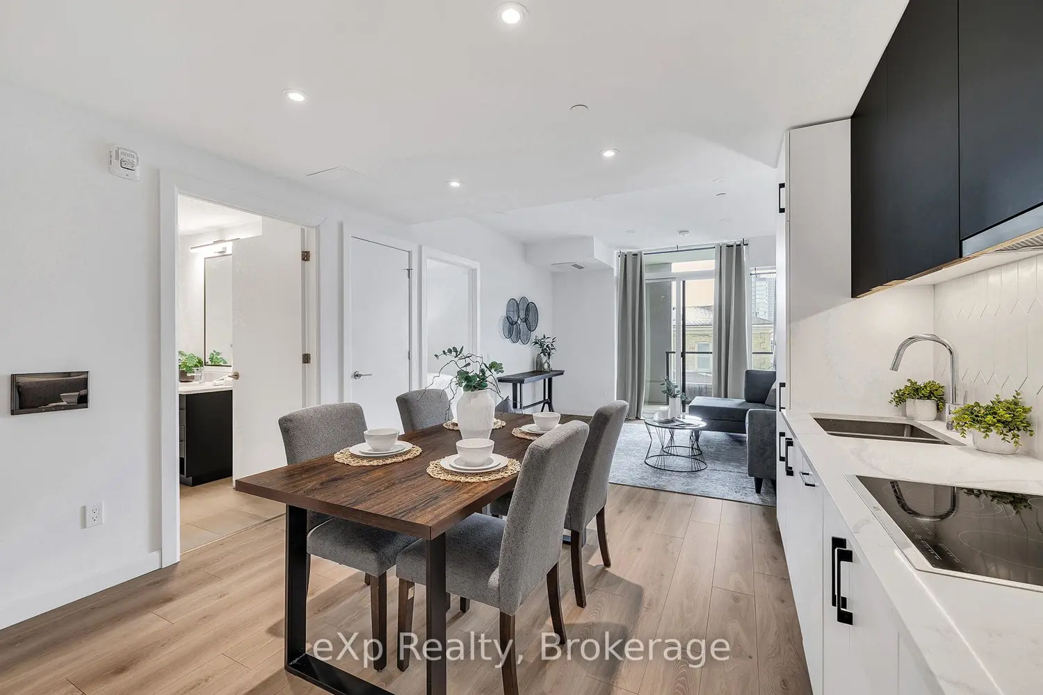 Additional image 5 of 741 King Street 306