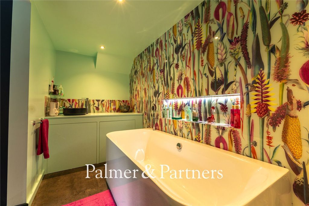 Additional image 12 of 2 bed flat for saleAldeburgh Road, Aldringham, Leiston, Suffolk IP16
