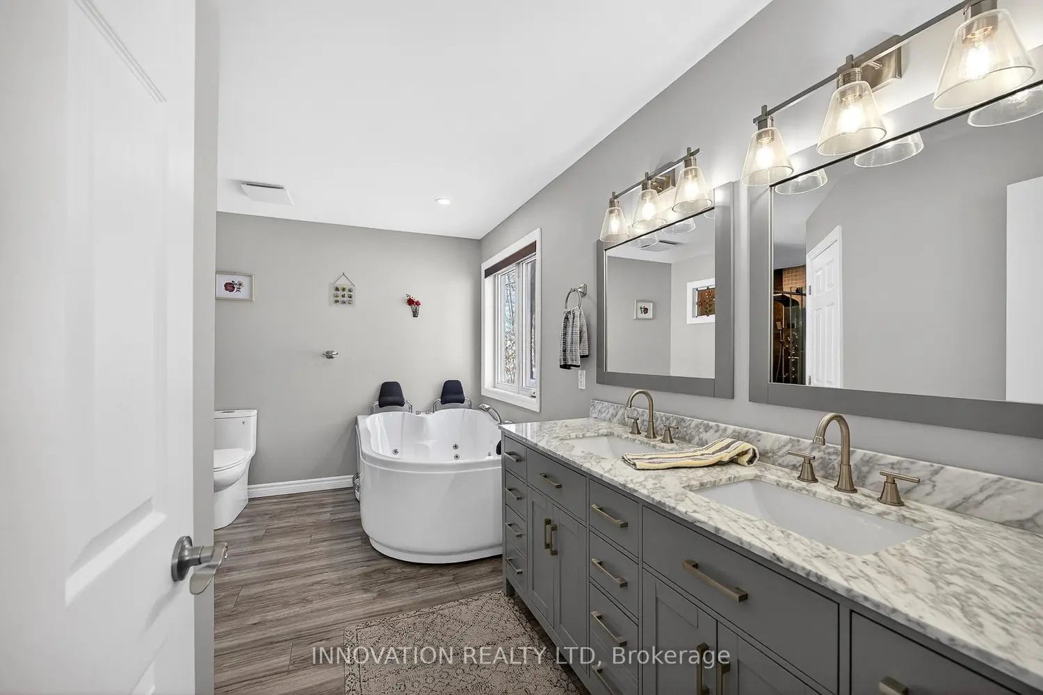 Additional image 10 of 731 Usborne Street