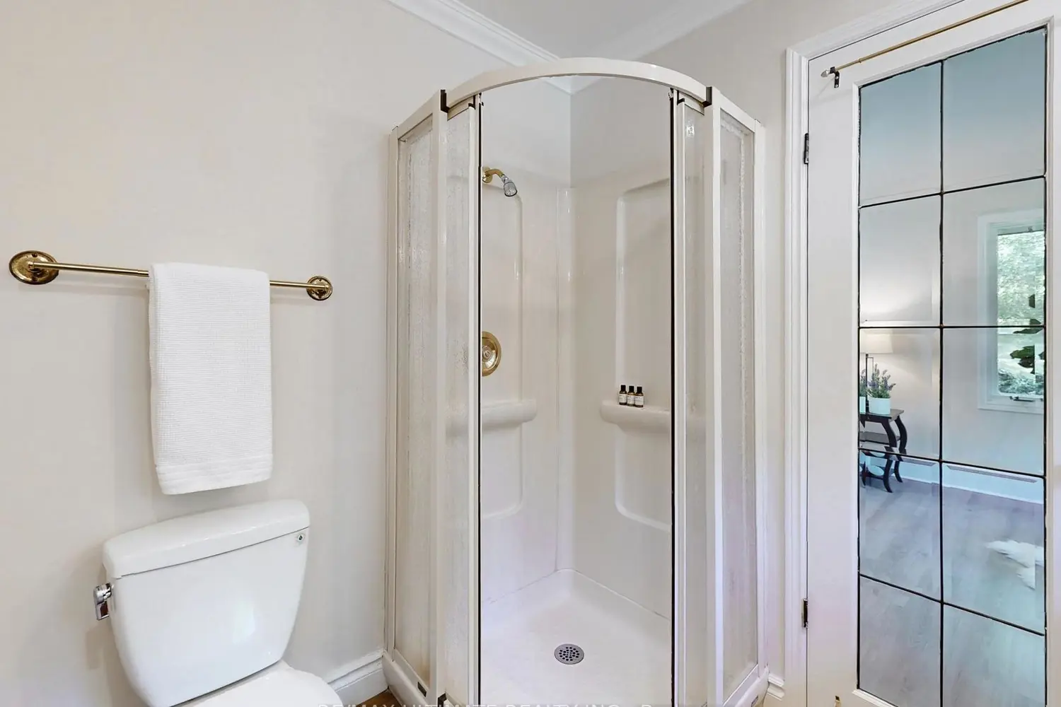 Additional image 11 of 5085 Sideline 12