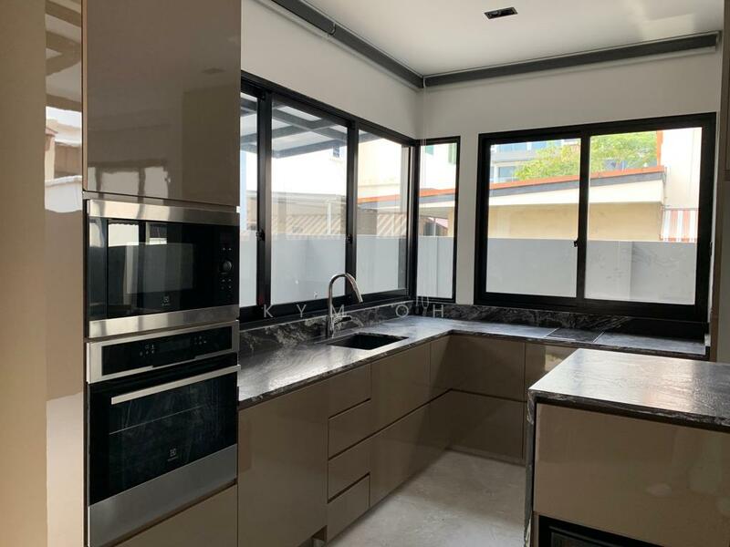 Siglap Road/East Coast