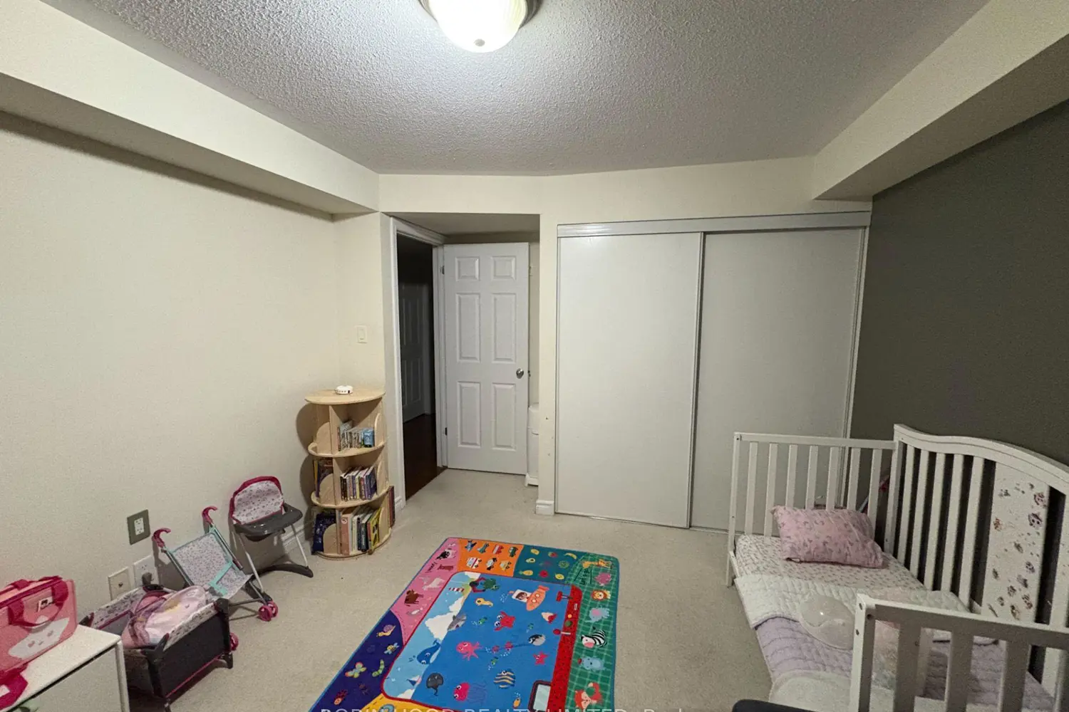 Additional image 9 of 313 Cresthaven Drive Unit 6