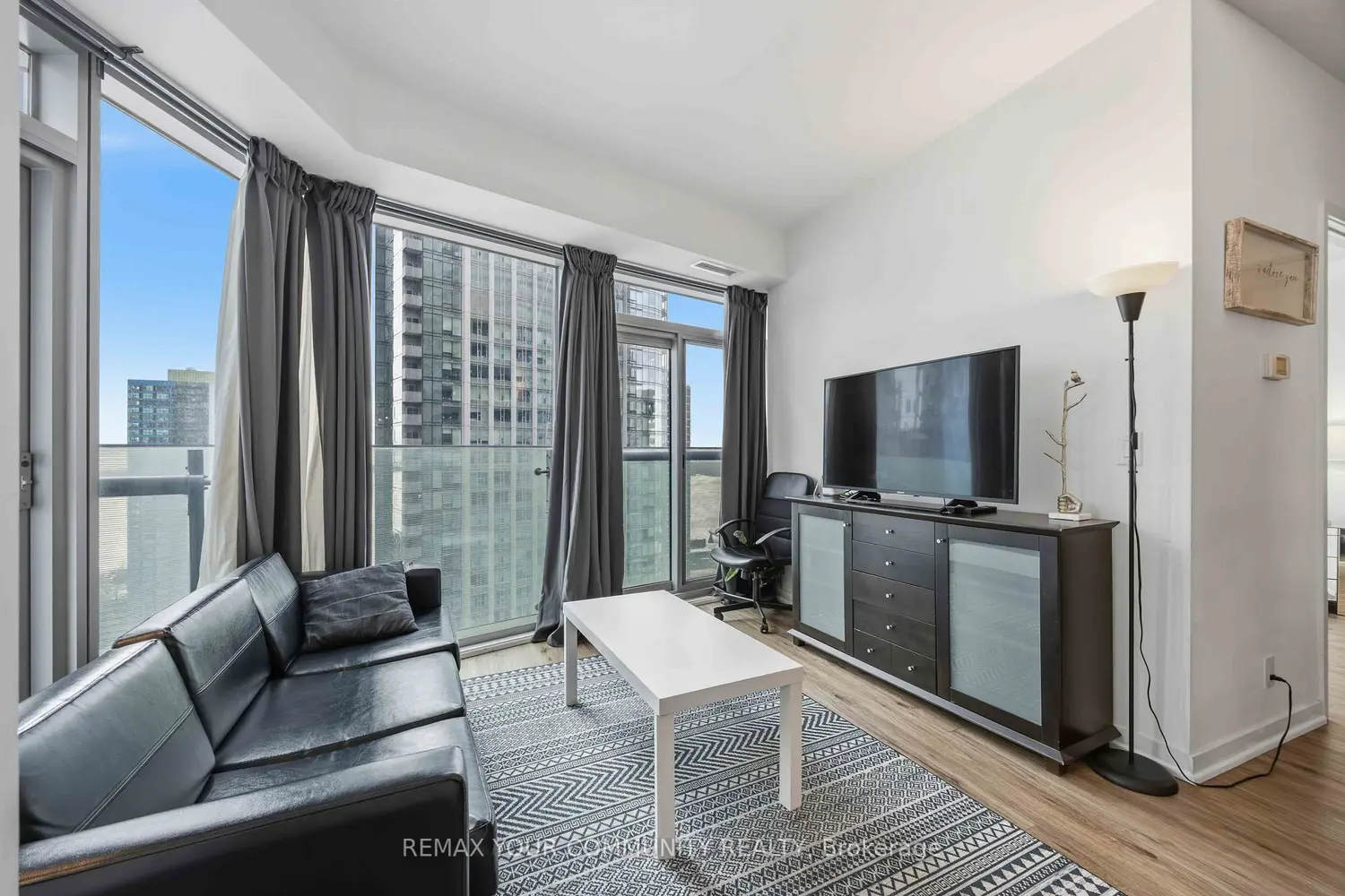 Additional image 13 of 14 York Street 2302