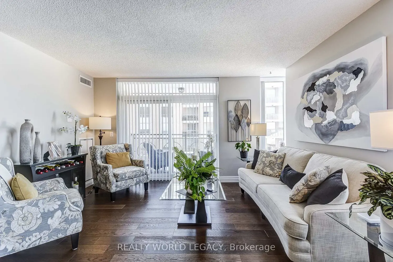 Additional image 8 of 100 Burloak Drive 1301