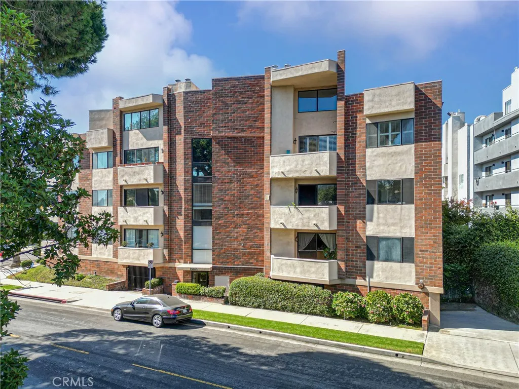 Additional image 2 of 1567 Westholme Ave Unit 4A, Los Angeles, CA 90024