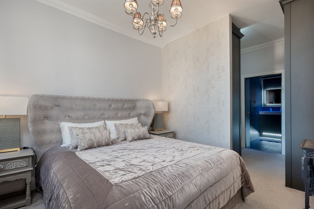Additional image 13 of 2 bed flat for saleWilliam House 3 Parade, Leamington Spa, Warwickshire CV32