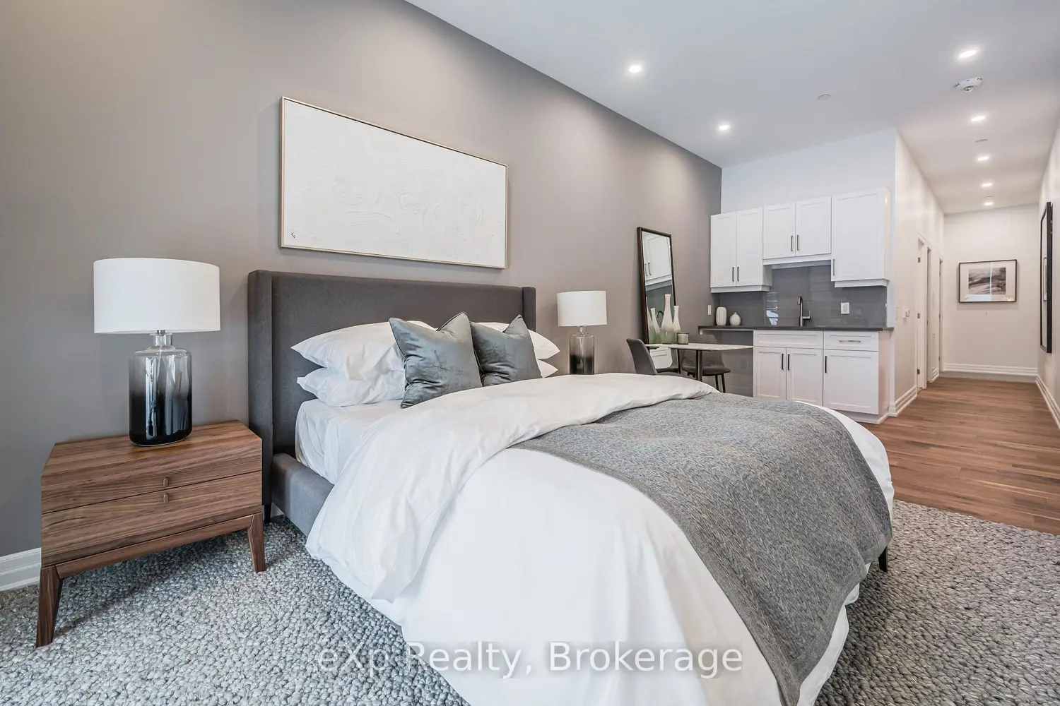 Additional image 11 of 1880 Gordon Street 805