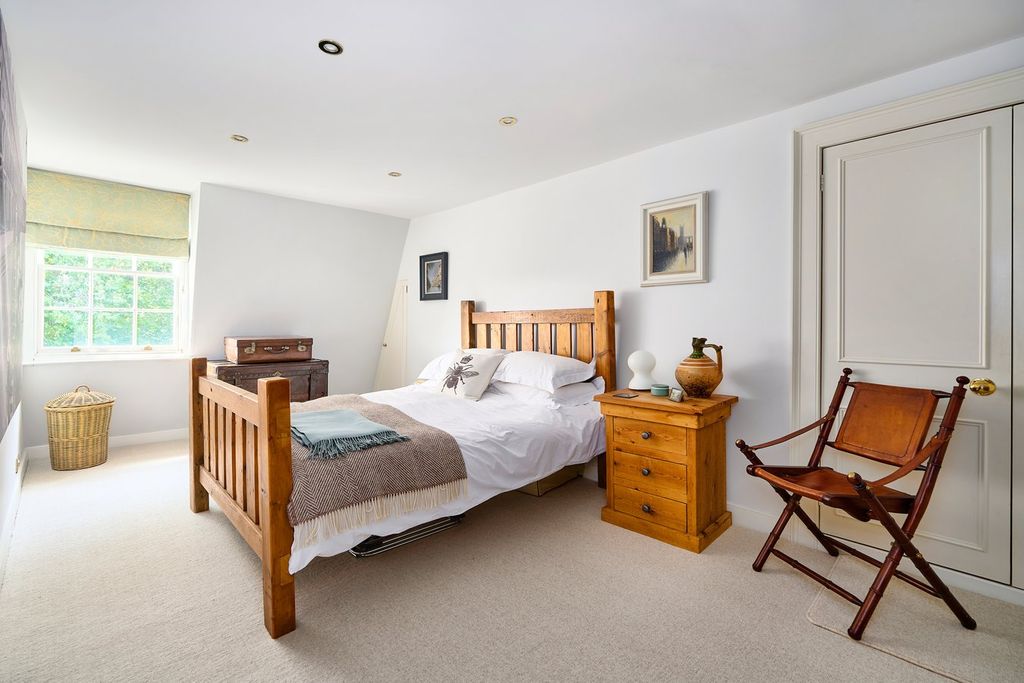 Additional image 9 of 3 bed flat for saleSt James's Square, Bath BA1