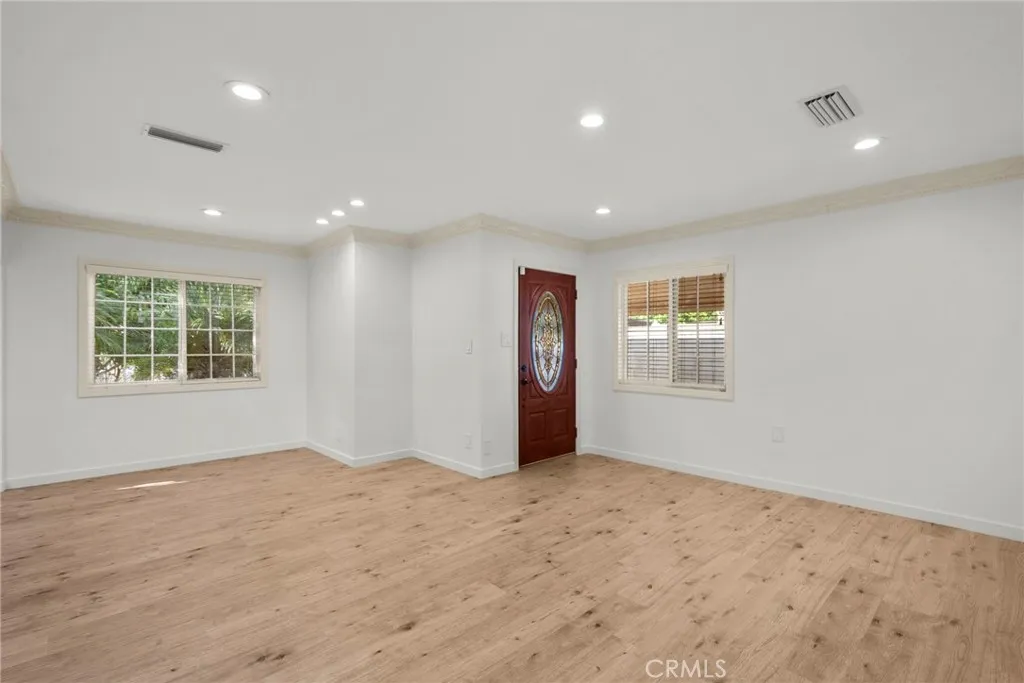 Additional image 27 of 18621 Bryant, Northridge, CA 91324