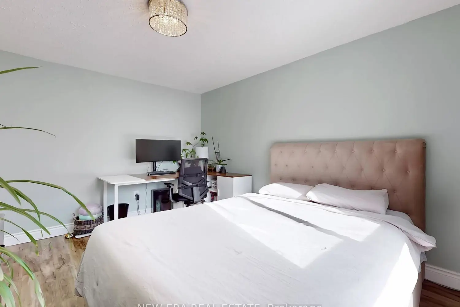 Additional image 16 of 7189 Joliette Crescent