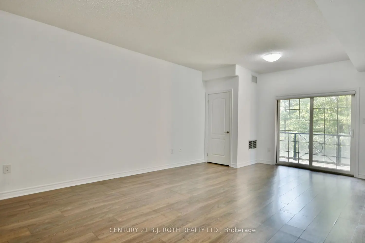 Additional image 8 of 43 Ferndale Drive 104