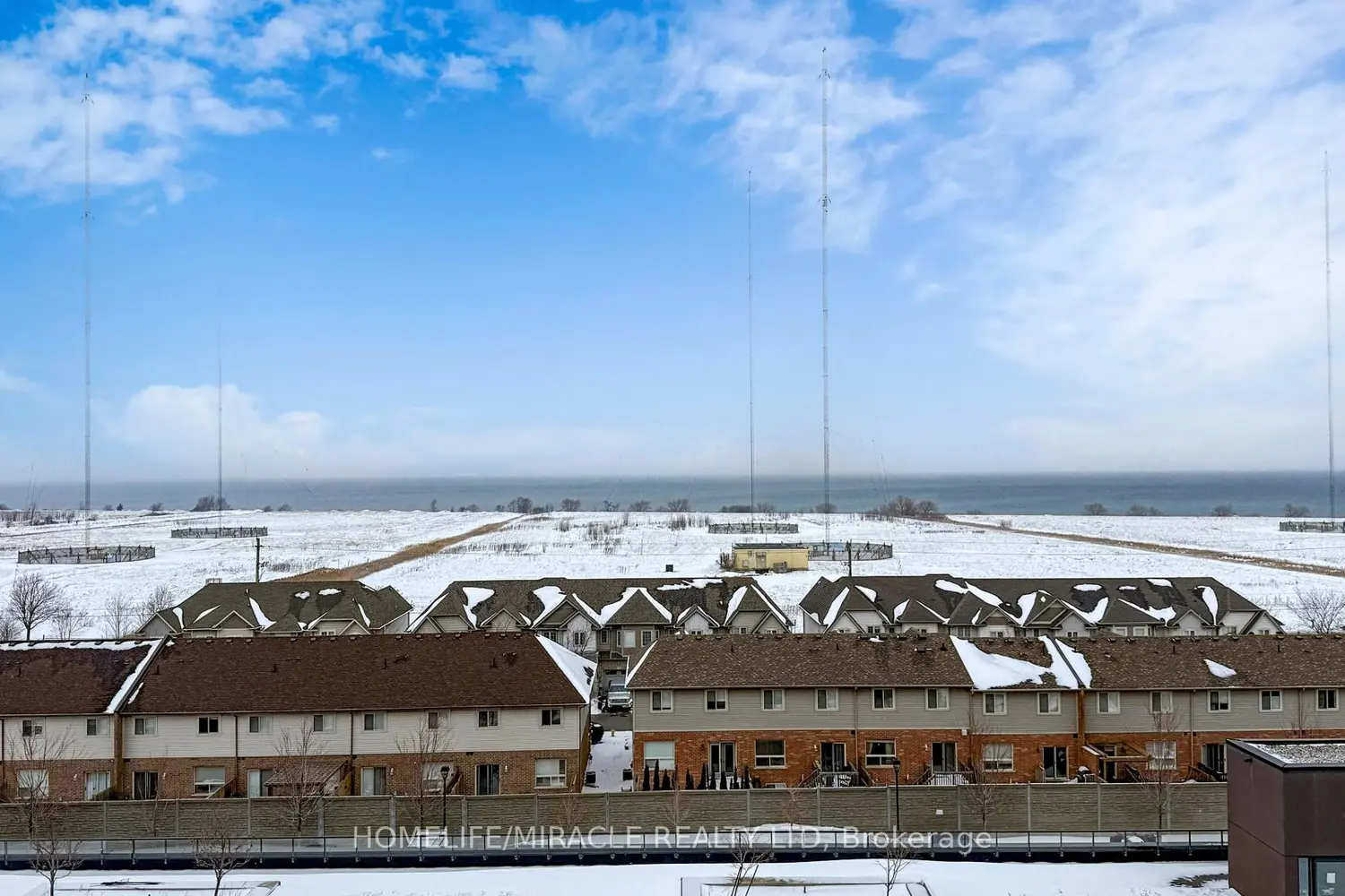 Additional image 12 of 560 North Service Road 607