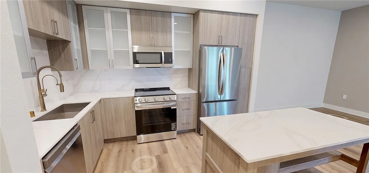 Additional image 118 of 21010 Erwin Street Unit 855, Woodland Hills, CA 91367