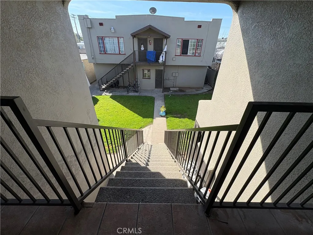 Additional image 38 of 1156 E 17th St, Long Beach, CA 90813